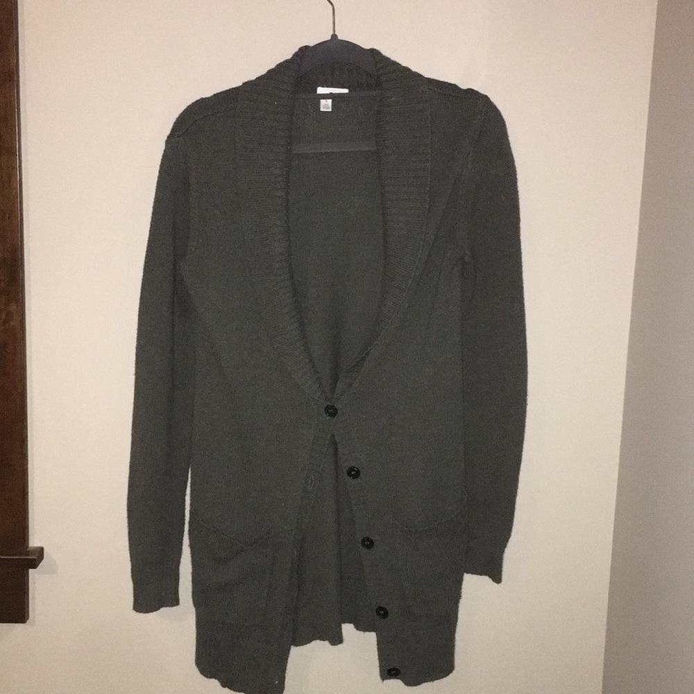 Long cardigan sweater